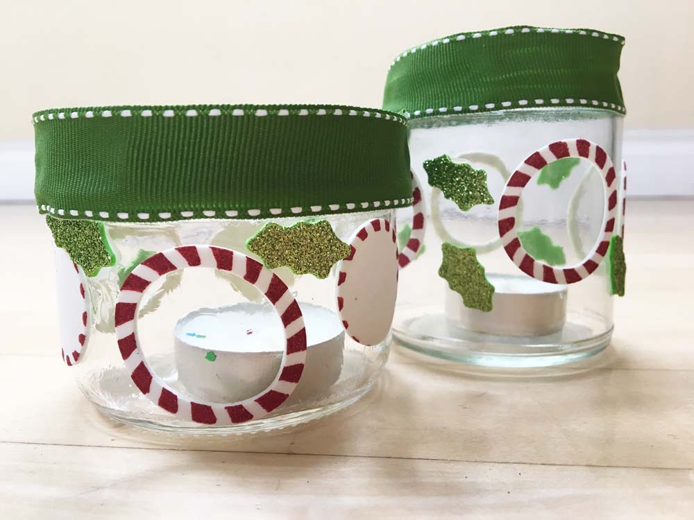 Last Minute Gift Ideas: DIY for kids. 3 quick, fun and easy gifts for kids to make. A candle holder, fridge magnets, bookmarks and Santa card. #gradeonederful #giftideas #christmasgifts #giftskidscanmakeforchristmas
