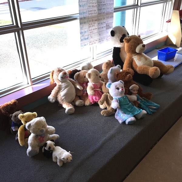 Graphing our teddy bears by 1st Grade students Graphing our teddy bears by 1st Grade students